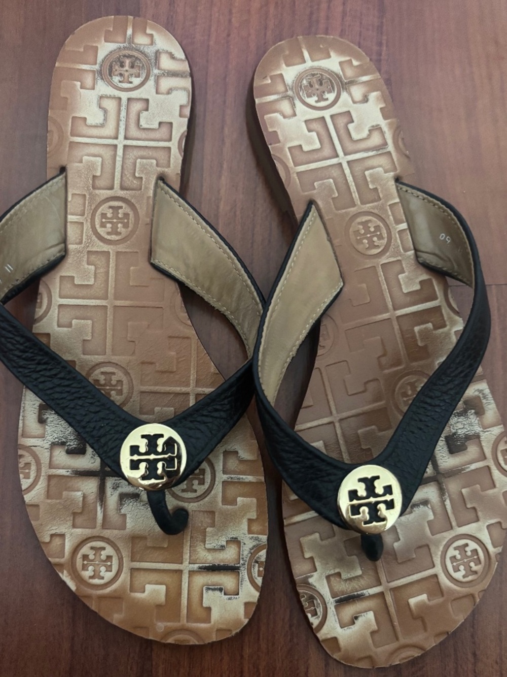 Tory Burch Flip Flop Sandals Size 6M